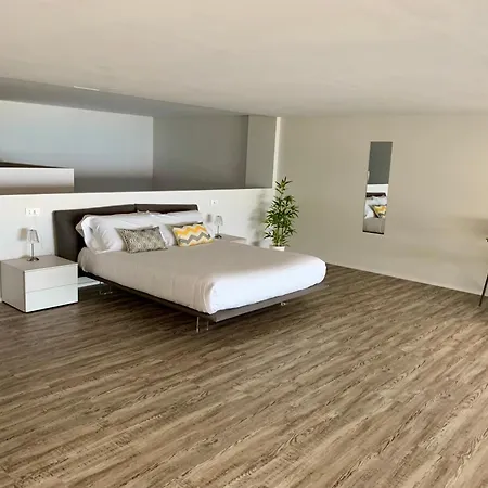 Apartment Panorama Loft Stresa