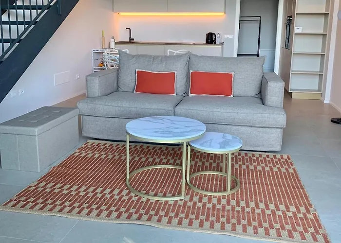 Panorama Loft Apartment *