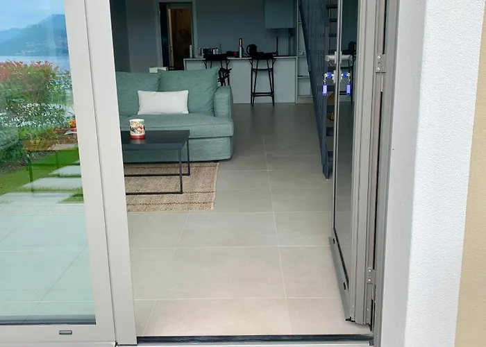 Panorama Loft Apartment Stresa