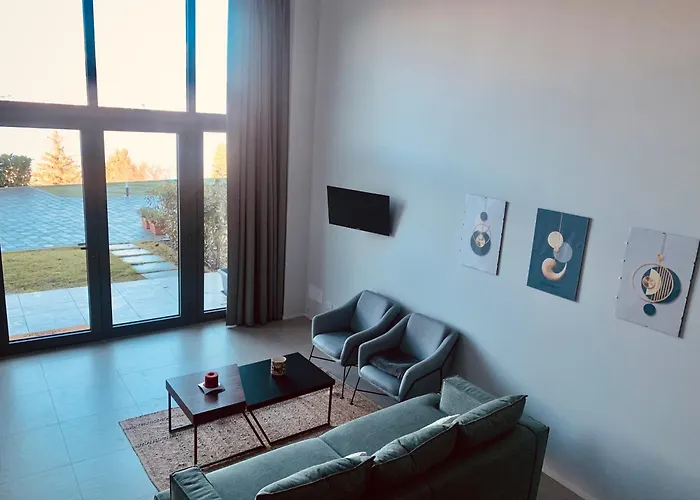 Panorama Loft شقة ستريزا