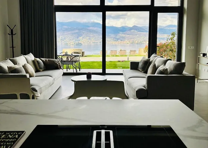 Panorama Loft ستريزا