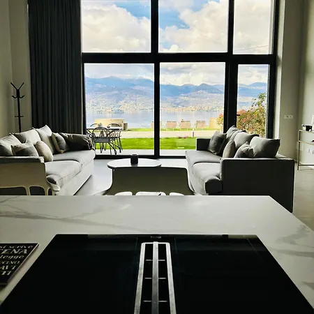 Panorama Loft Stresa
